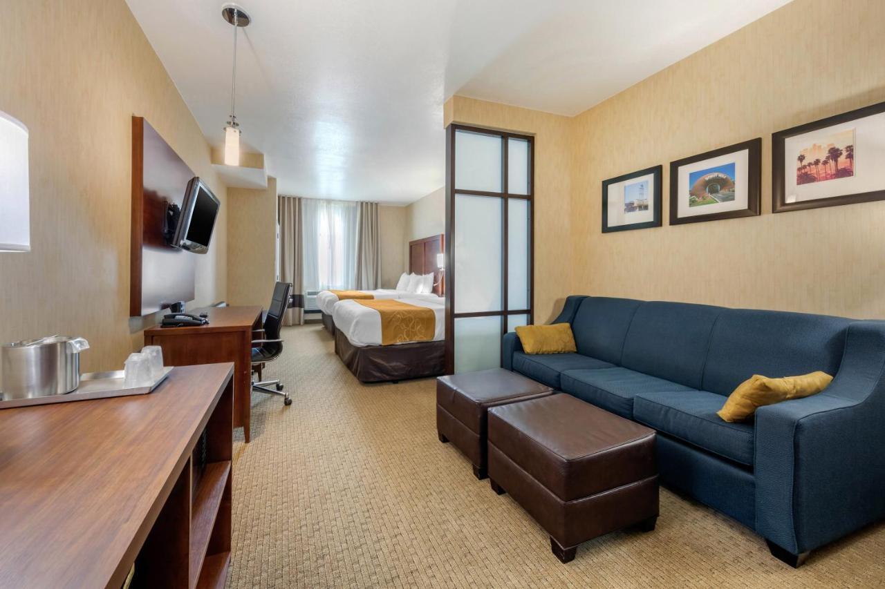 Comfort Suites Near City Of Industry - Los Angeles La Puente Exterior photo